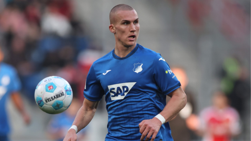 Hoffenheim mua đứt Leo Østigård: Củng cố hàng thủ với 
